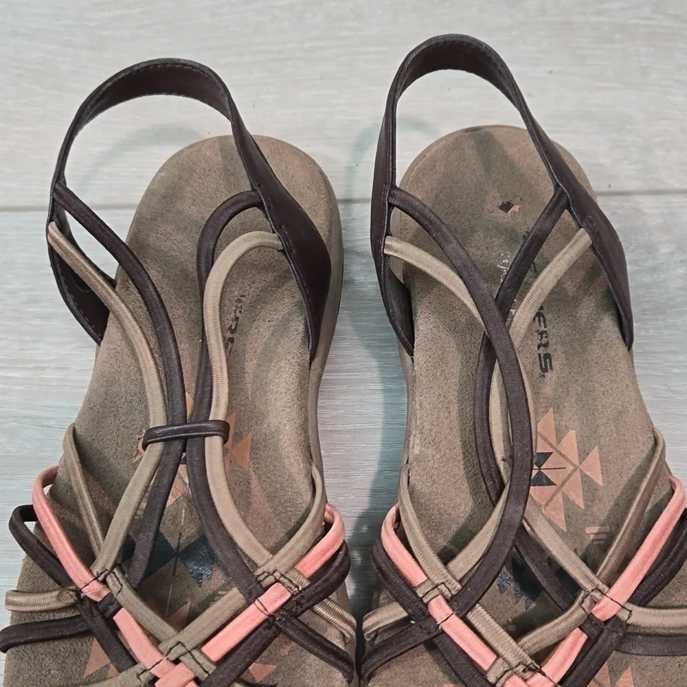 Skechers Womens Memory Foam Reggae Strappy Sandals Slide Flats shoes sz 7